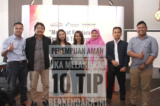 Perempuan Aman Jika Melakukan 10 Tip Berkendara Ini