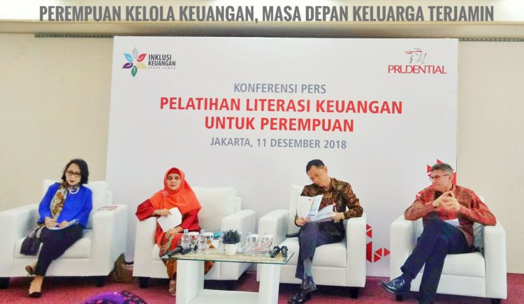 Perempuan Kelola Keuangan, Masa Depan Keluarga Terjamin